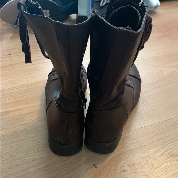 Lace up boots - Picture 2 of 4